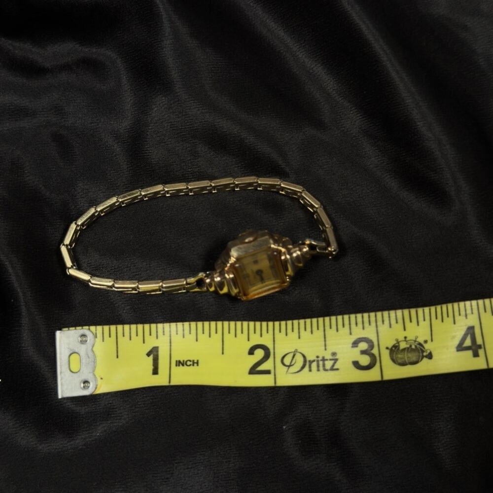 Vintage Bulova 12k Gold Filled Wind Up Stretch Band Ladies Watch H432688 - Picture 5 of 5